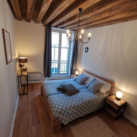 Le Saint Jean Et Son Parking Privee Apartment Blois Exterior foto