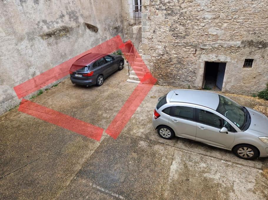 Le Saint Jean Et Son Parking Privee Apartment Blois Exterior foto